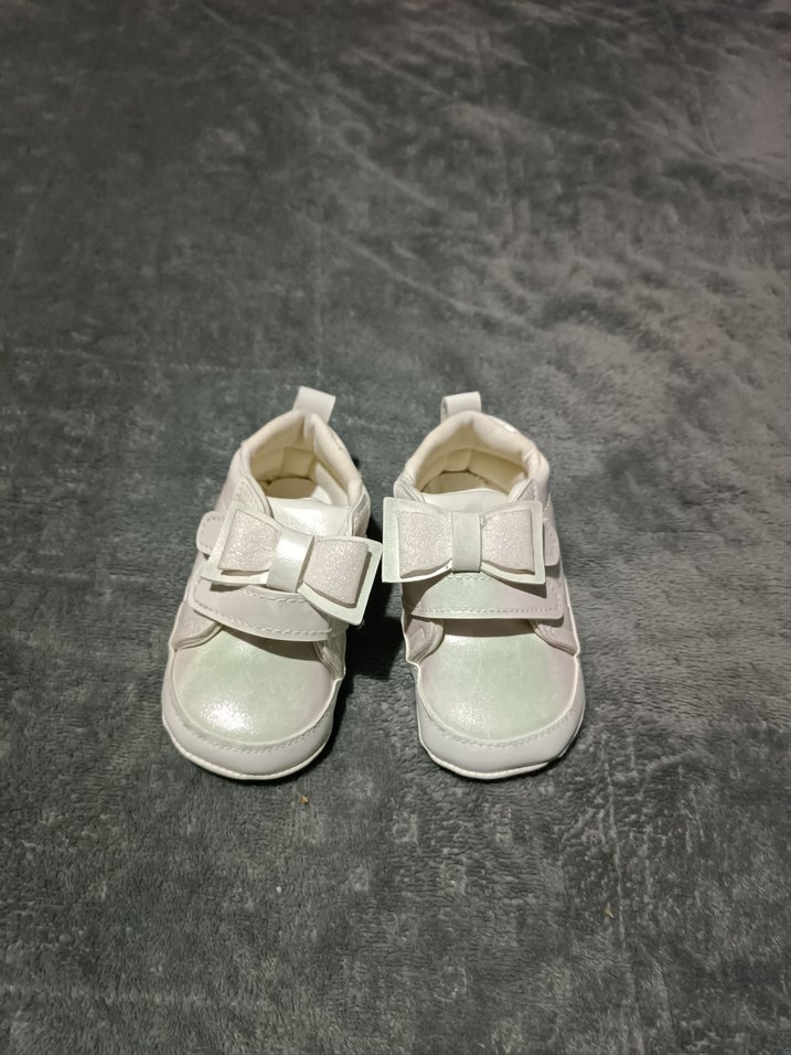 LCW Kız Bebek Beyaz İlk Adım Ayakkabısı - Görsel 2