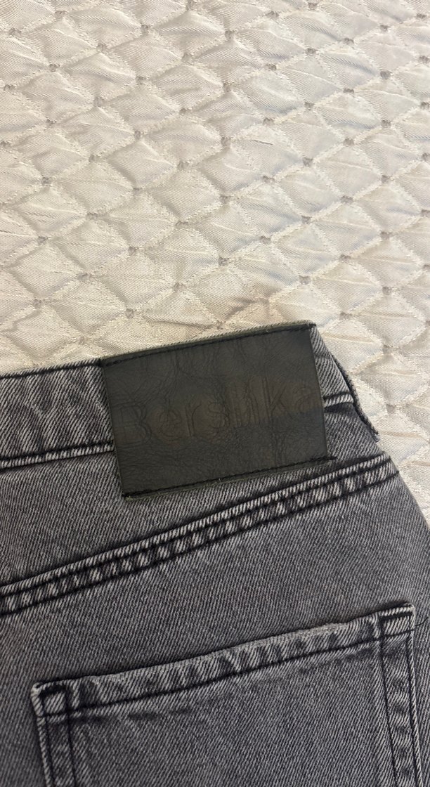 Bershka Gri Salaş Kesim Kadın Kot Pantolon - Görsel 4