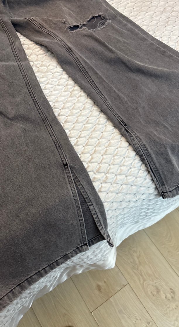 Bershka Gri Salaş Kesim Kadın Kot Pantolon - Görsel 2