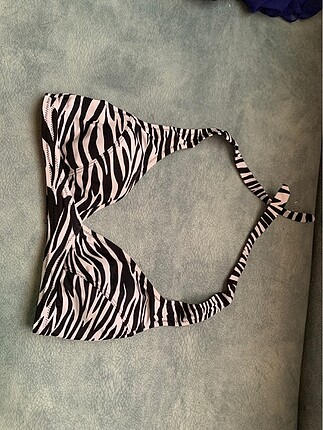 Zebra desen bikini üstü