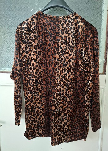 Kahverengi Leopar Desenli Kadın Bluz - Görsel 2
