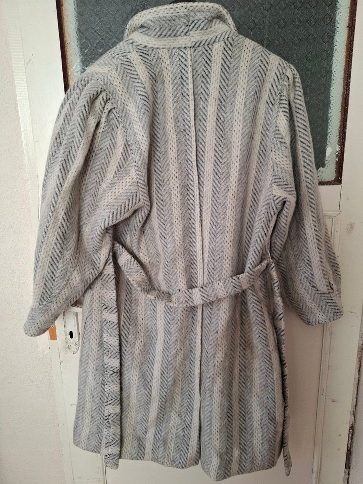 Kazayağı model yün palto - Görsel 2