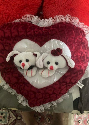 3 adet peluş kalpli yastık - Görsel 3