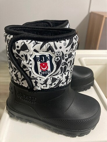 25 Beden Bjk lisanslı çocuk yağmur çizmesi