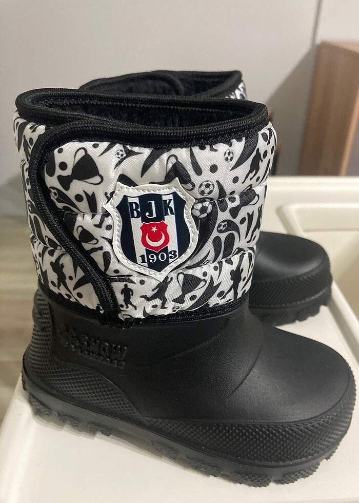 Bjk lisanslı çocuk yağmur çizmesi - Görsel 3