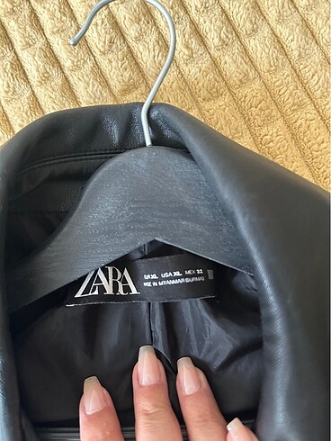 xl Beden siyah Renk Zara kısa biker ceket