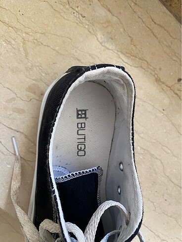 36 Beden Bileksiz siyah converse 