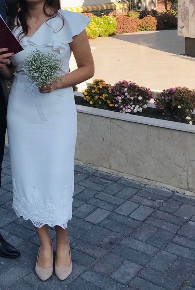 Dantel Detaylı Beyaz Midi Elbise - Görsel 2