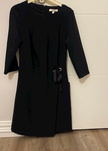 Siyah Midi Fitted Elbise