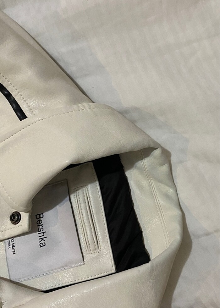 Bershka deri yarışçı ceket - Görsel 2