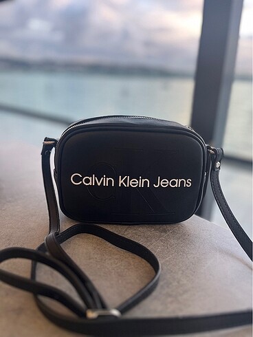  Beden Calvin Klein Çanta