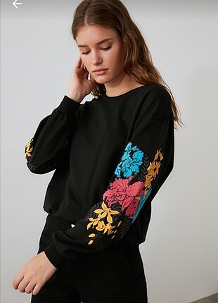 Trendyol sweatshirt