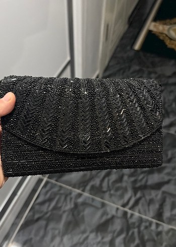 Boncuk İşlemeli Siyah Kadın Portföy Çanta - Görsel 2