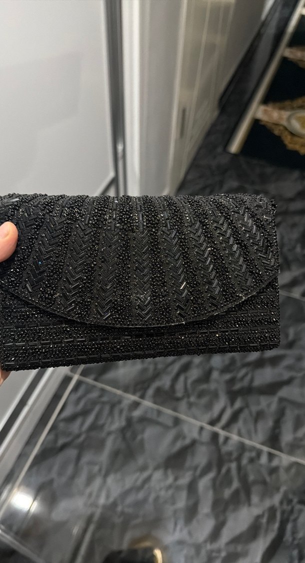 Boncuk İşlemeli Siyah Kadın Portföy Çanta - Görsel 3