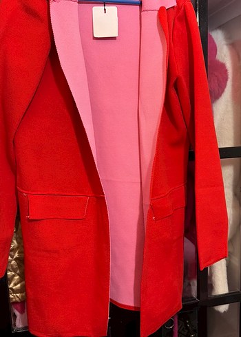 Kadın Kırmızı Düğmeli Uzun Palto - Görsel 3