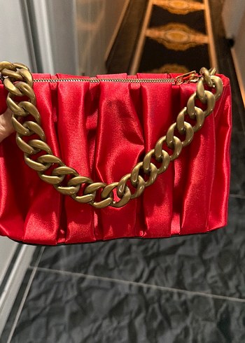 Kırmızı Zincir Detaylı Kadın Çanta - Görsel 2