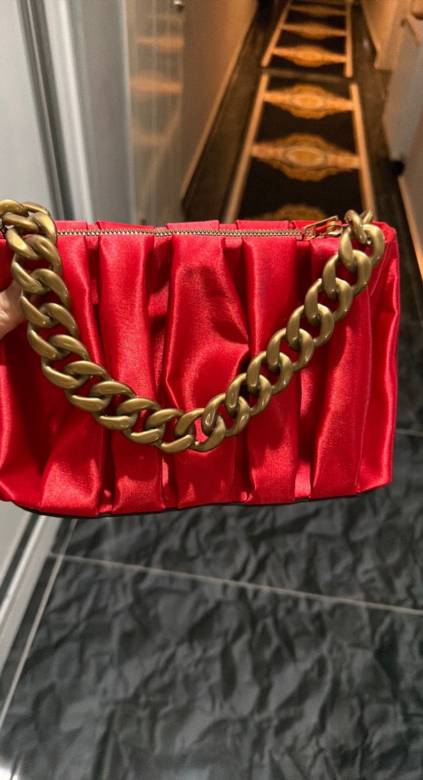 Kırmızı Zincir Detaylı Kadın Çanta - Görsel 2