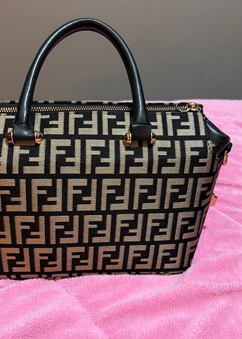 Klasik Desenli Kadın Omuz Çantası - Görsel 4