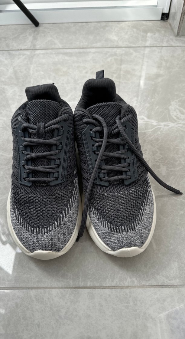 Gri Bağcıklı Erkek Spor Ayakkabı - Görsel 2