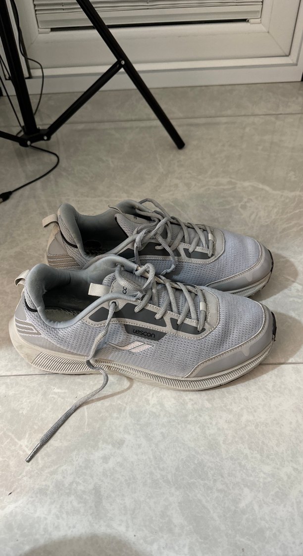 Gri Bağcıklı Erkek Spor Ayakkabı - Görsel 2