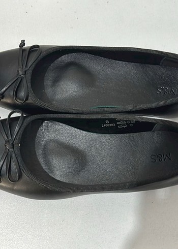 Siyah Fiyonk Detaylı Kadın Düz Ayakkabı - Görsel 2