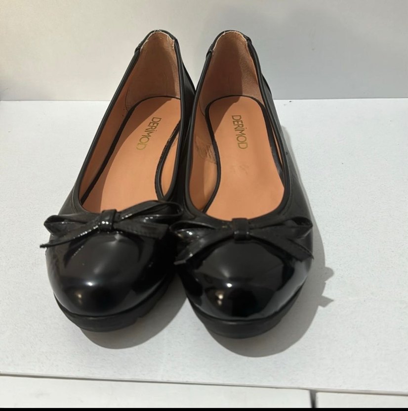 Siyah Fiyonklu Blok Topuklu Kadın Babet - Görsel 2