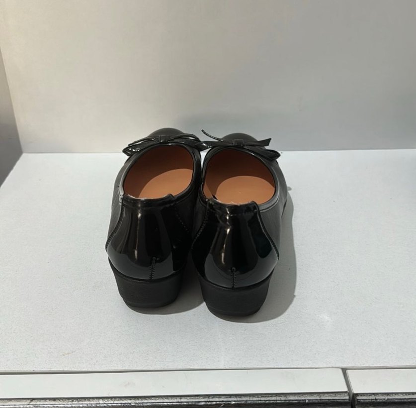 Siyah Fiyonklu Blok Topuklu Kadın Babet - Görsel 5