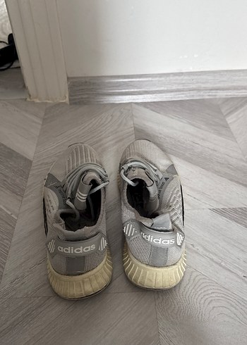 Gri Bağcıklı Kadın Spor Ayakkabı - Görsel 3