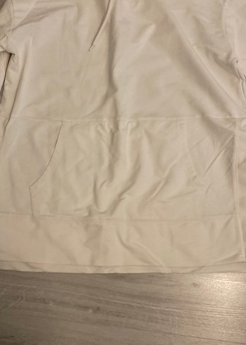 Beyaz Kapüşonlu Kadın Sweatshirt - Görsel 2