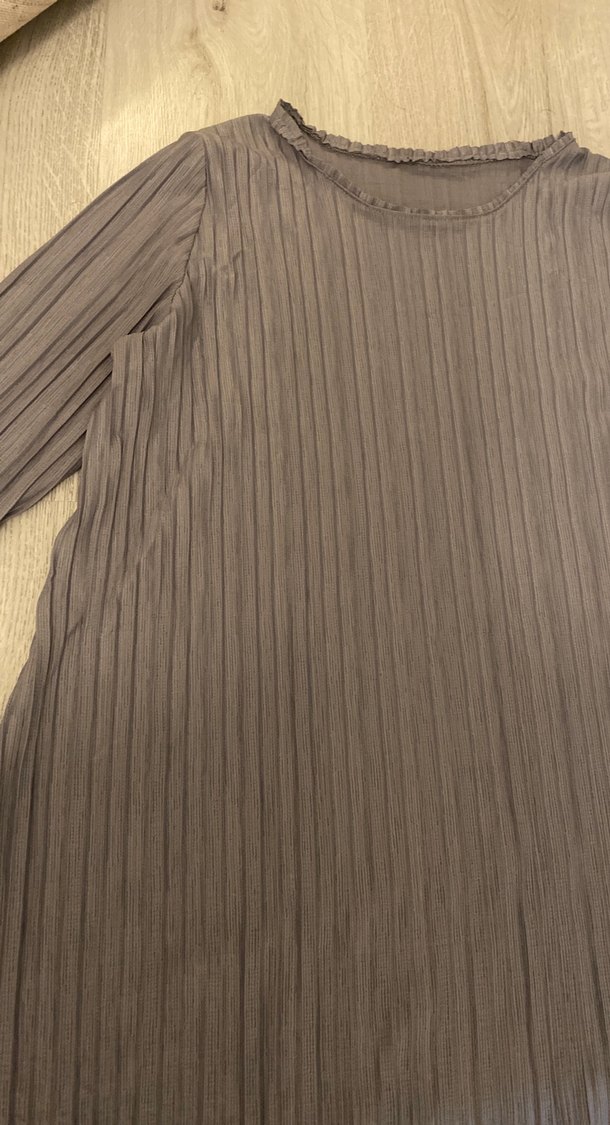 Kadın Gri Uzun Pliseli Elbise - Görsel 2