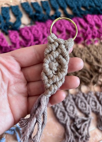 Bohem Çok Renkli Püsküllü Anahtarlık - Görsel 3