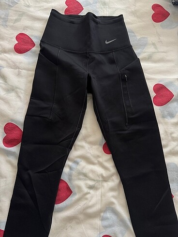 Nike Go tayt