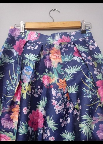 Çiçek Desenli Uzun Pilili Kadın Etek - Görsel 2