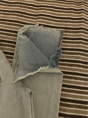 Trendyolmilla paça detaylı pantolon - Görsel 3