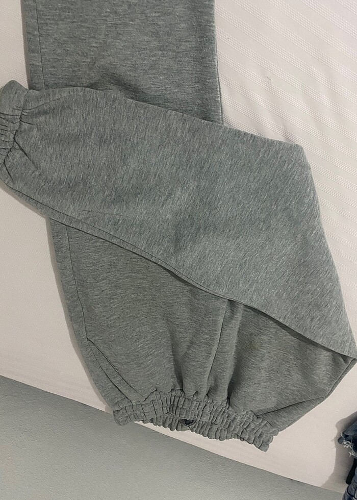 Gri kalın eşofman - Görsel 2