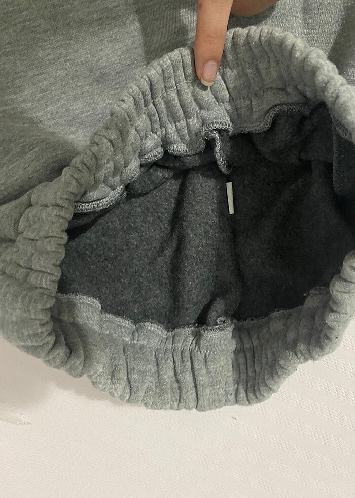 Gri kalın eşofman - Görsel 3