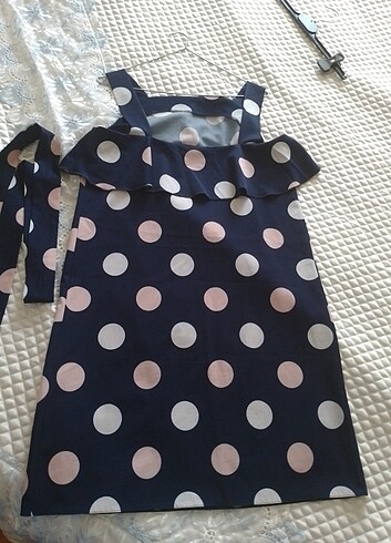 Kalın askılı kısa elbise  - Görsel 2