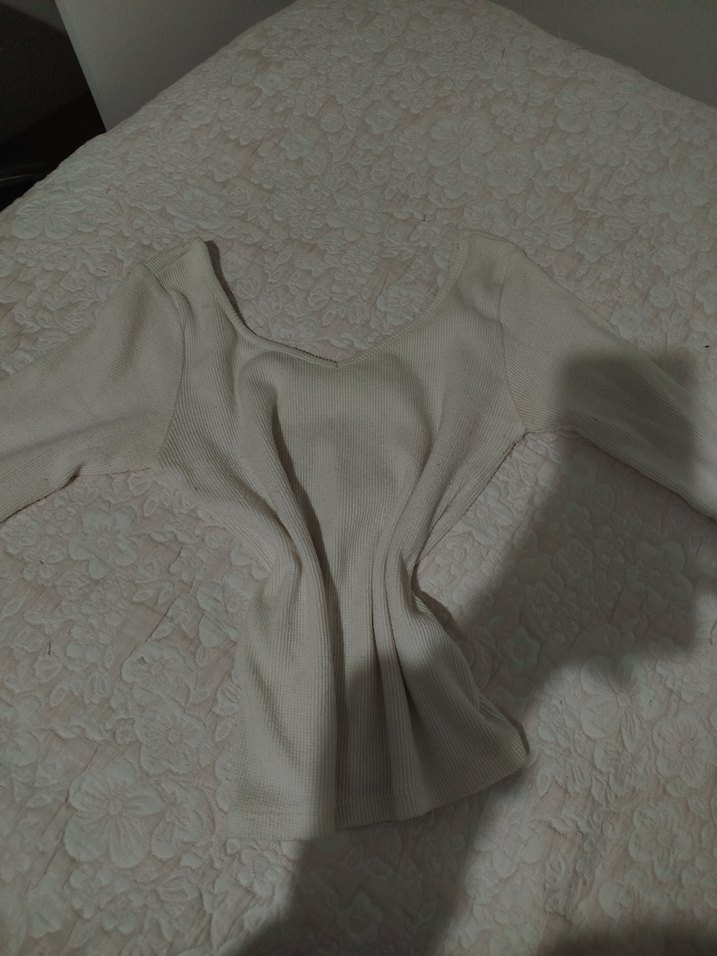 Uzun Kollu V-yaka kazak - Görsel 2