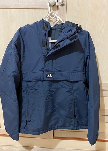 Pull&Bear Kanguru Mont