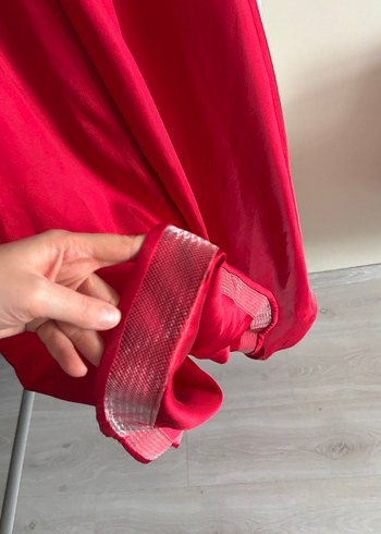 Kırmızı Uzun Drapeli V Yaka Abiye Elbise - Görsel 8