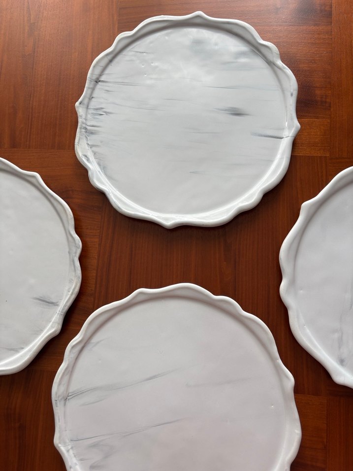 Beyaz Gri Mermer Desenli Yuvarlak Tabak Seti - Görsel 3