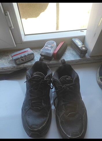 44 Beden Nike spor ayakkabı