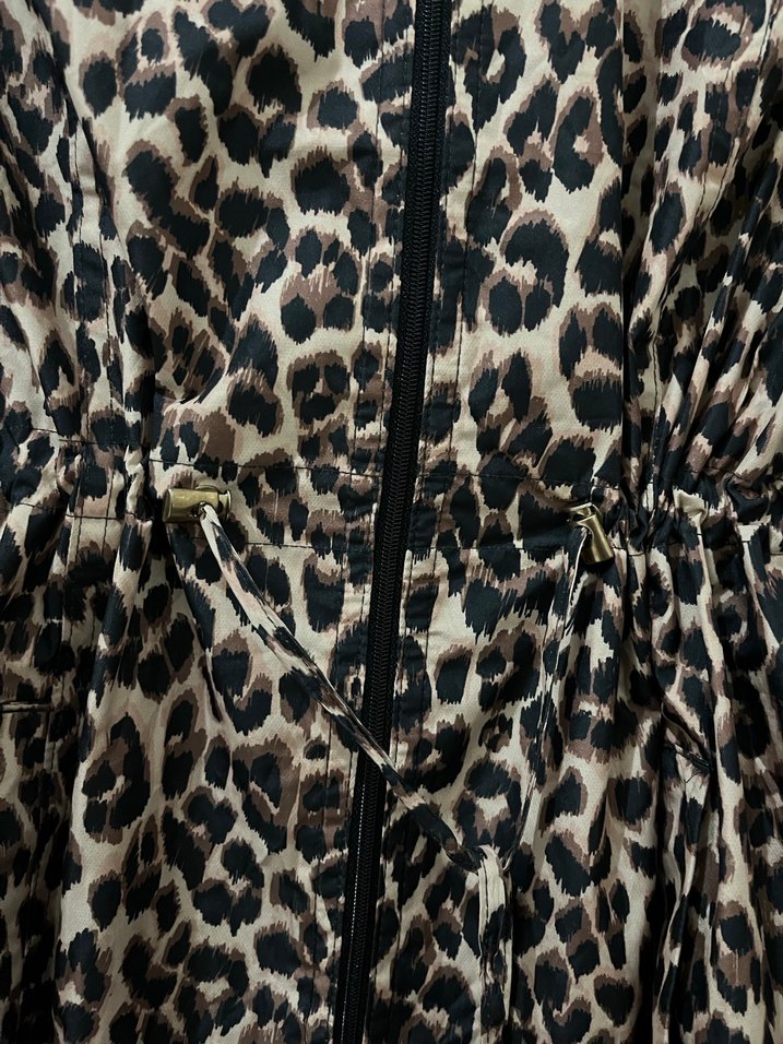 Leopar yağmurluk - Görsel 3