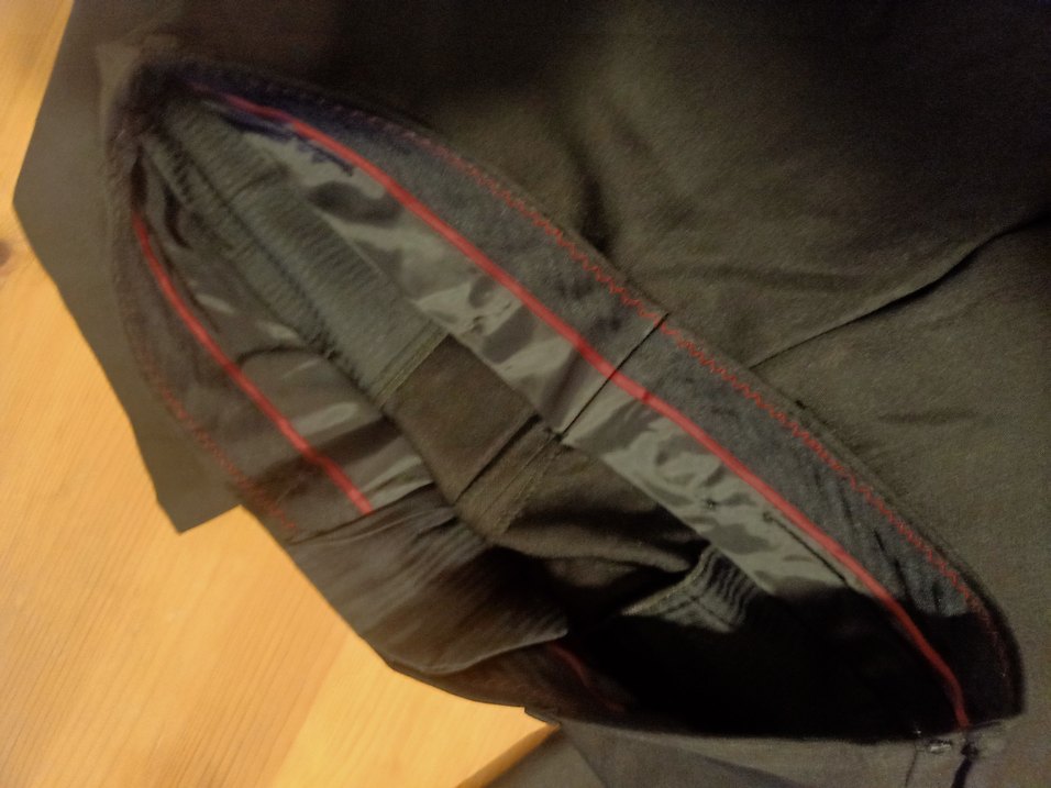 Siyah Drapeli İnce Kadın Pantolon - Görsel 4