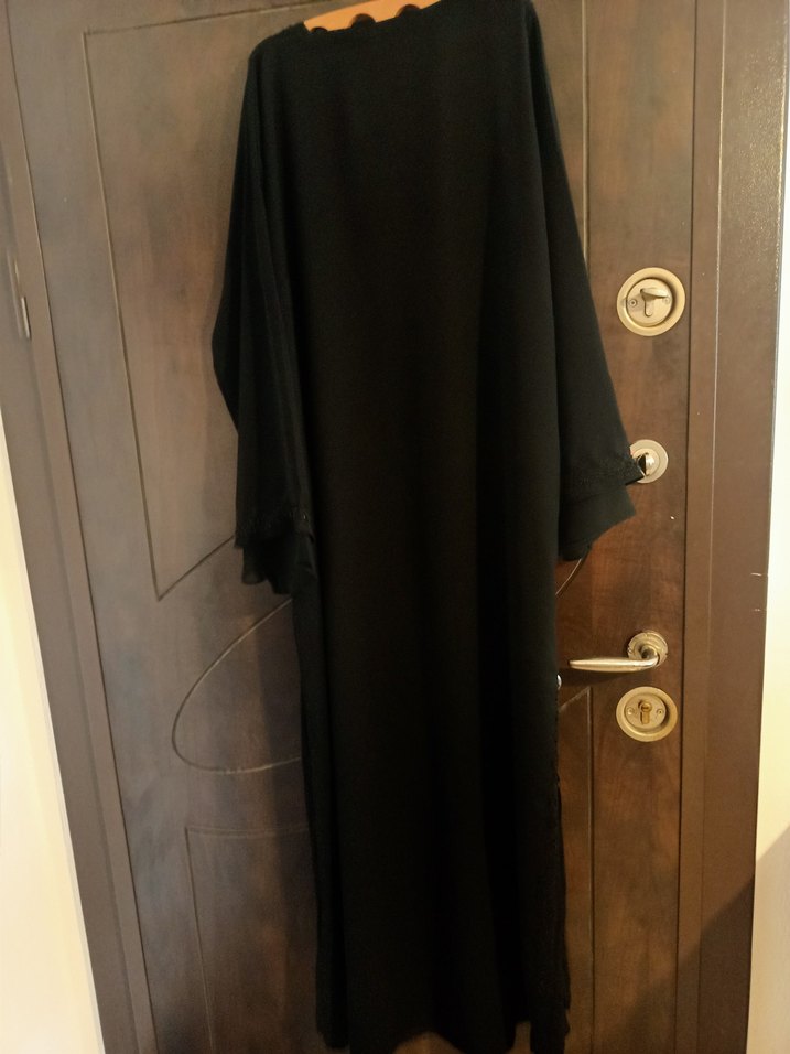 Nakışlı Siyah Uzun Kollu Uzun Elbise - Görsel 2