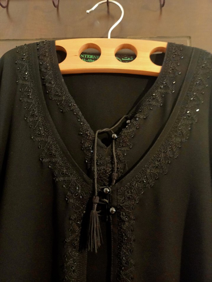 Nakışlı Siyah Uzun Kollu Uzun Elbise - Görsel 3