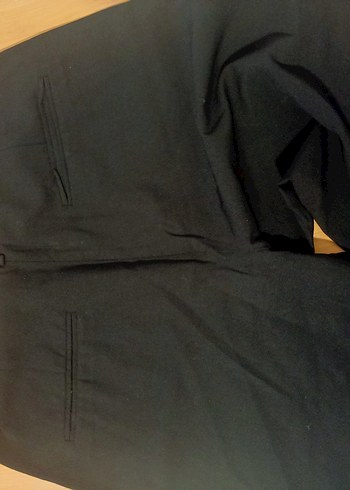 Kadın Siyah Midi Kumaş Pantolon - Görsel 2