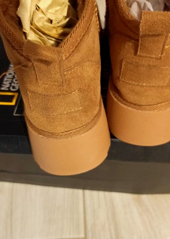 Bej Süet Dolgu Topuklu Kadın Bot - Görsel 5