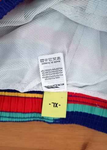 Renkli Çizgili Erkek Mini Şort - Görsel 4