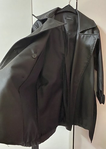 Siyah Deri Kemerli Ceket - Görsel 3